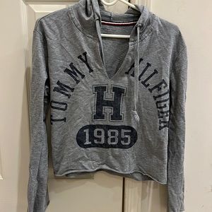 Tommy Hilfiger gray hooded v neck sweatshirt cropped .Size XS